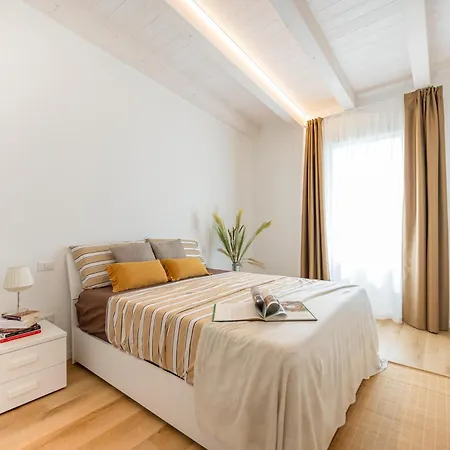 Wave Island Batt E18