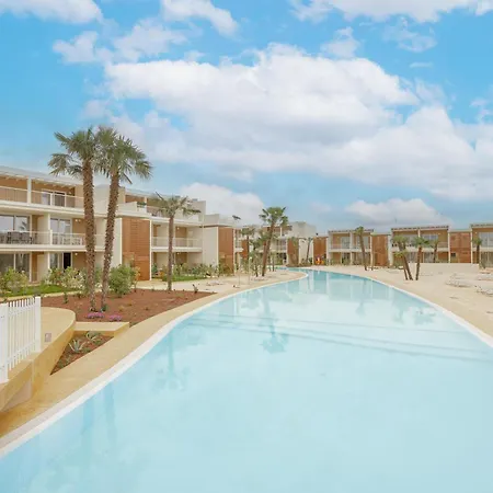 Wave Island Batt E18 Apartmán